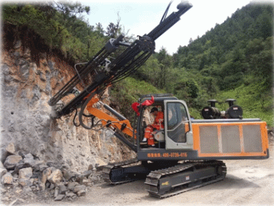 二級建造師考試公路知識點：橋梁隧道機(jī)械的性能、生產(chǎn)能力及適用條件